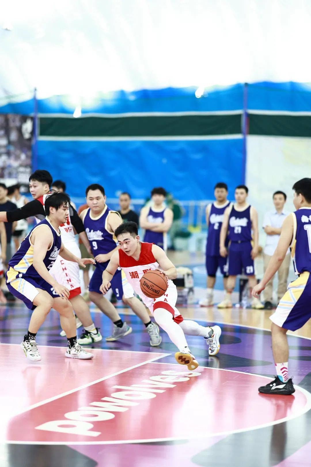 篮球球员在比赛中彰显出色的个人能力 篮球球员在比赛中彰显出色的个人能力