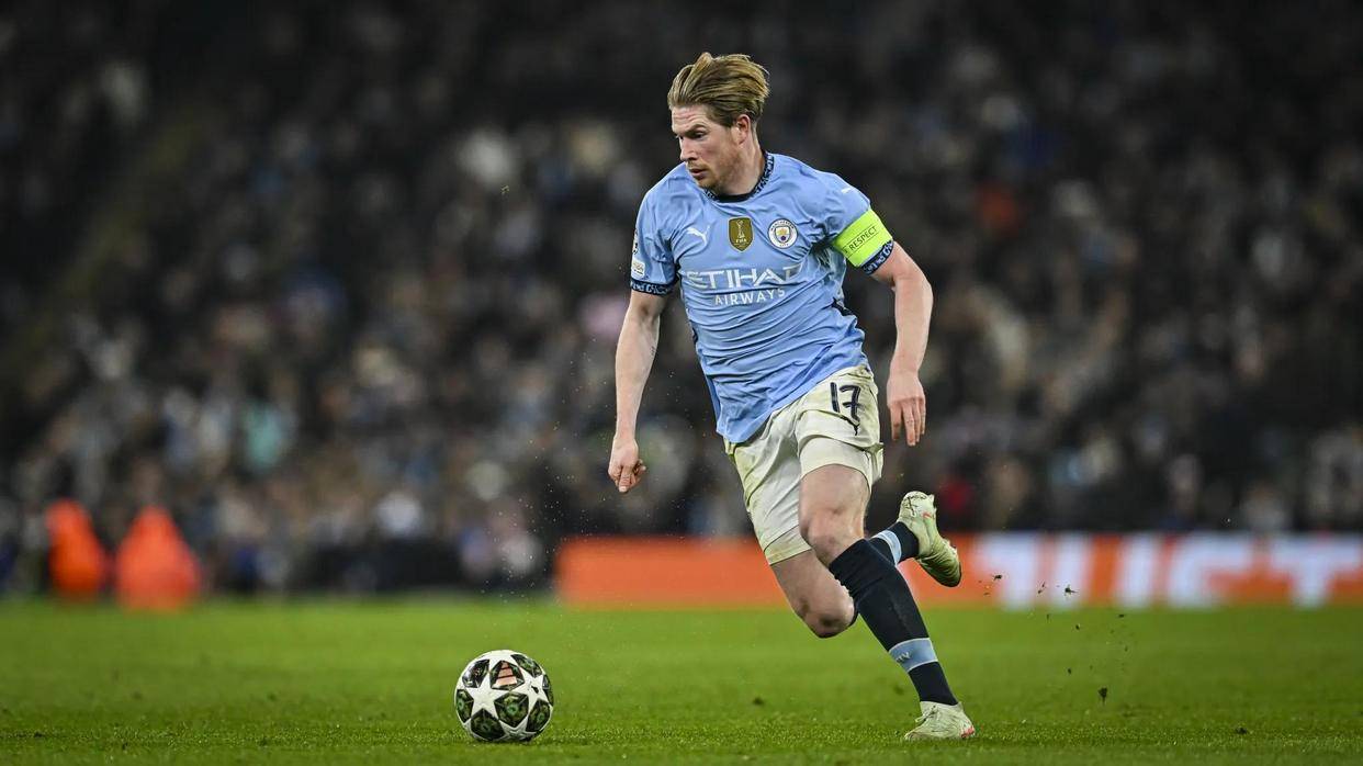 曼城中场核心受伤,球队挑战添难度 曼城中场核心受伤,球队挑战添难度