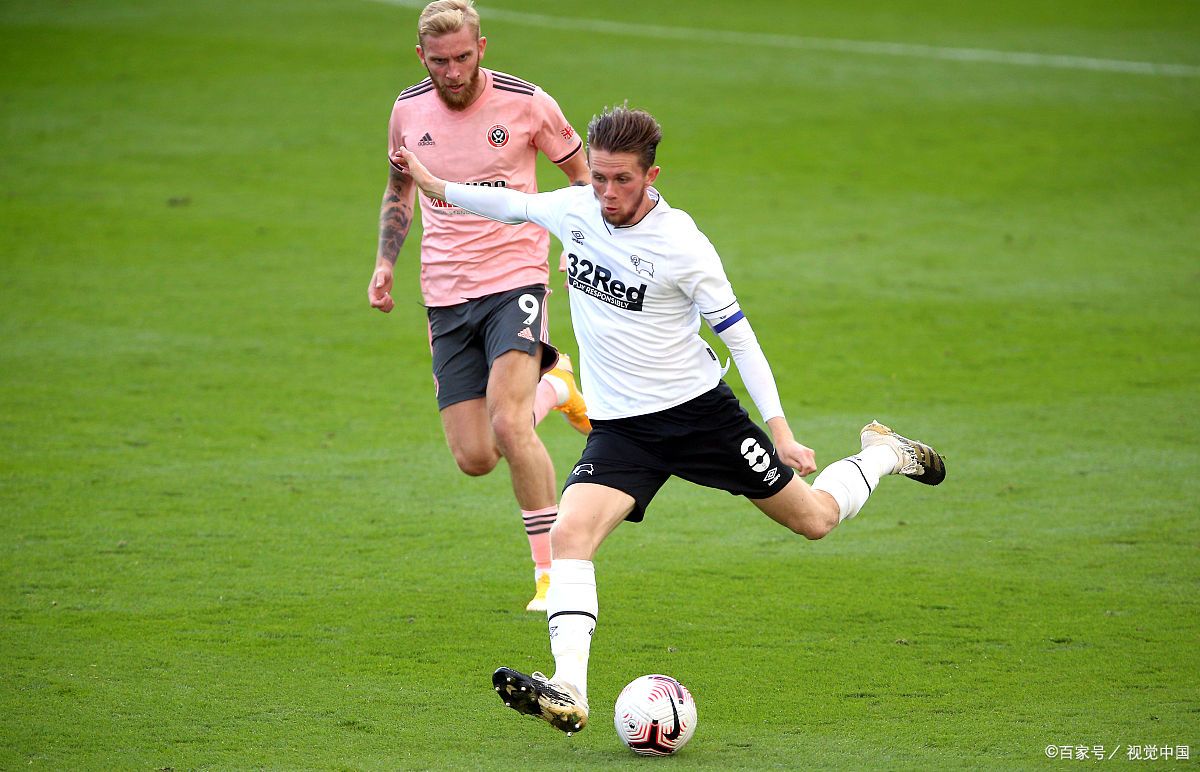 匈牙利队充满斗志,坚守胜利 匈牙利队充满斗志,坚守胜利