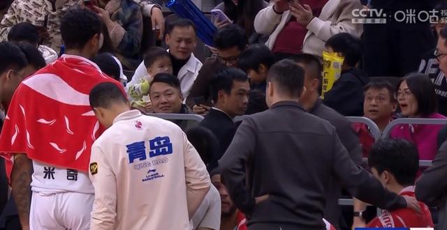 斯洛文尼亚队逆转战局,积分榜排名上升 斯洛文尼亚队逆转战局,积分榜排名上升