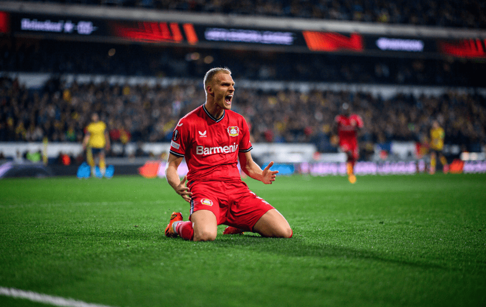 汉堡球队在客场失利,德甲保级压力增大 汉堡球队在客场失利,德甲保级压力增大