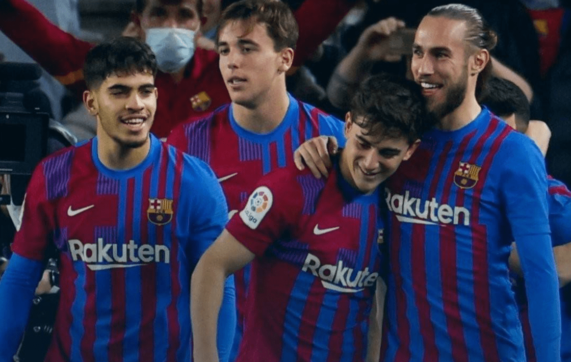 塞维利亚主场大胜,稳定积分榜位置 塞维利亚主场大胜,稳定积分榜位置