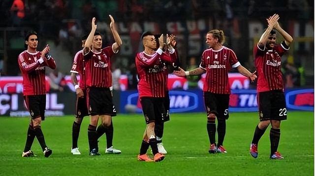 拜仁慕尼黑豪取10连胜领跑 拜仁慕尼黑豪取10连胜领跑