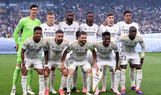 以色列国家队士气高涨,轻松晋级欧锦赛16强 以色列国家队士气高涨,轻松晋级欧锦赛16强