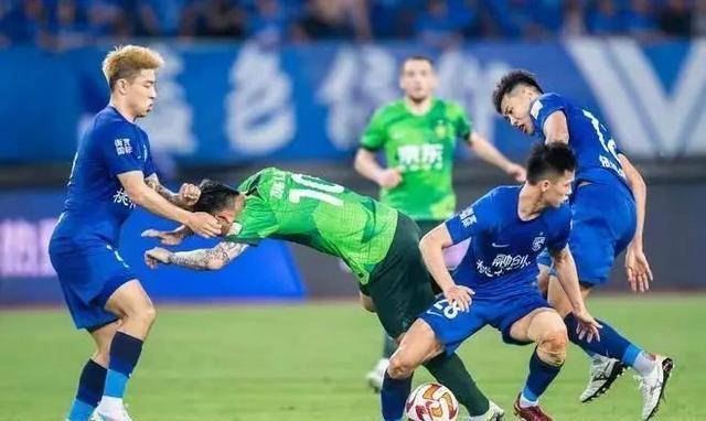 国安客场击败华夏幸福,继续领跑 国安客场击败华夏幸福,继续领跑