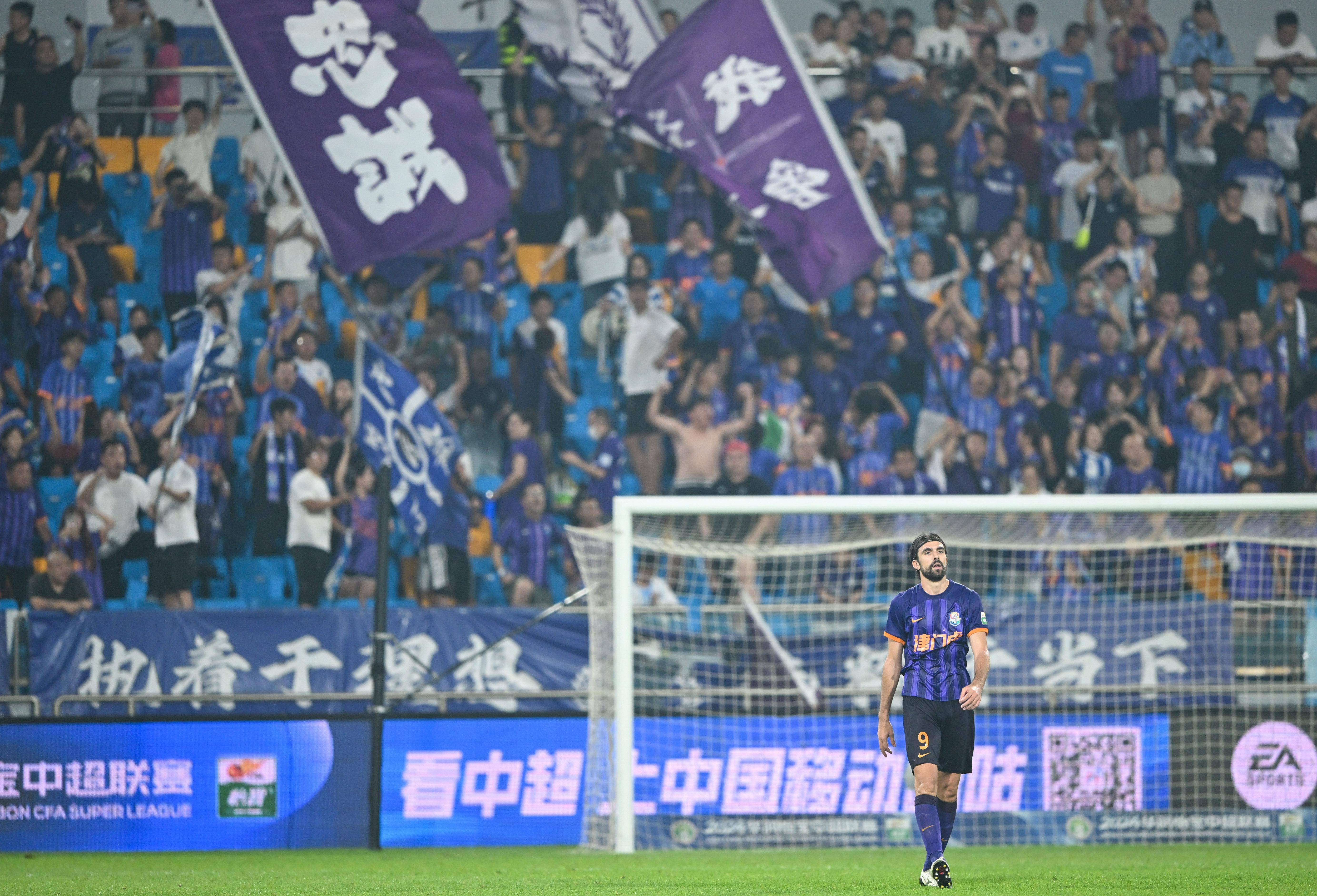 中超联赛球队积极备战下场比赛 中超联赛球队积极备战下场比赛