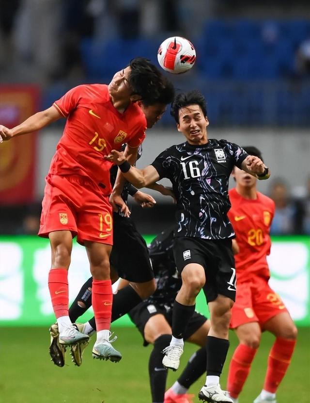 国内足球俱乐部在亚洲比赛中崭露头角 国内足球俱乐部在亚洲比赛中崭露头角