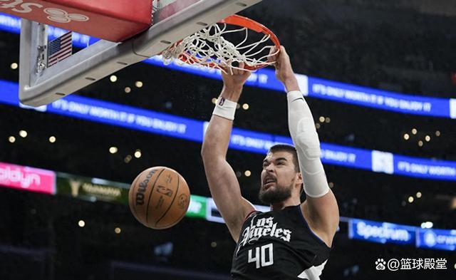 法兰克福全面压制,客场告捷! 法兰克福全面压制,客场告捷!