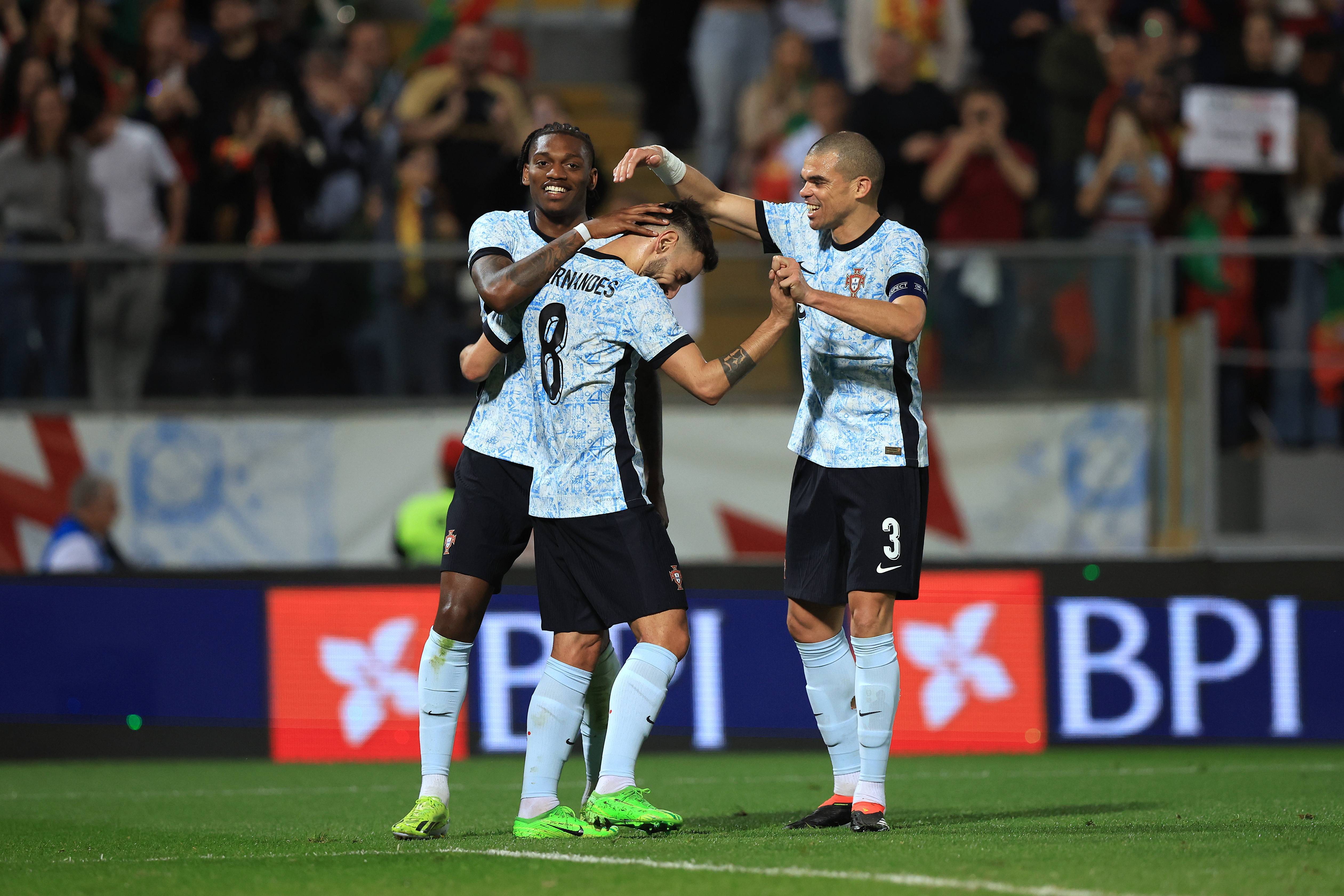 星空体育app-瑞典队在比赛中展现出色实力,晋级半决赛