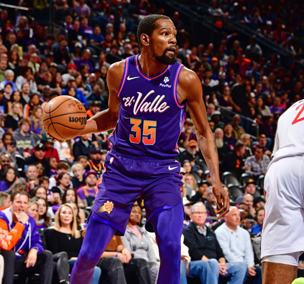 太阳惊险逆转国王,布克绝杀关键时刻力挽狂澜 太阳惊险逆转国王,布克绝杀关键时刻力挽狂澜