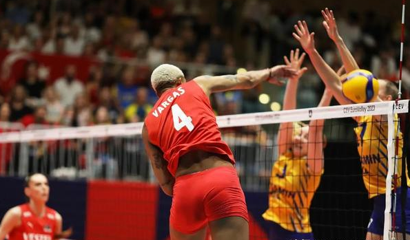 威尔士在欧锦赛资格赛中展现出色表现 威尔士在欧锦赛资格赛中展现出色表现