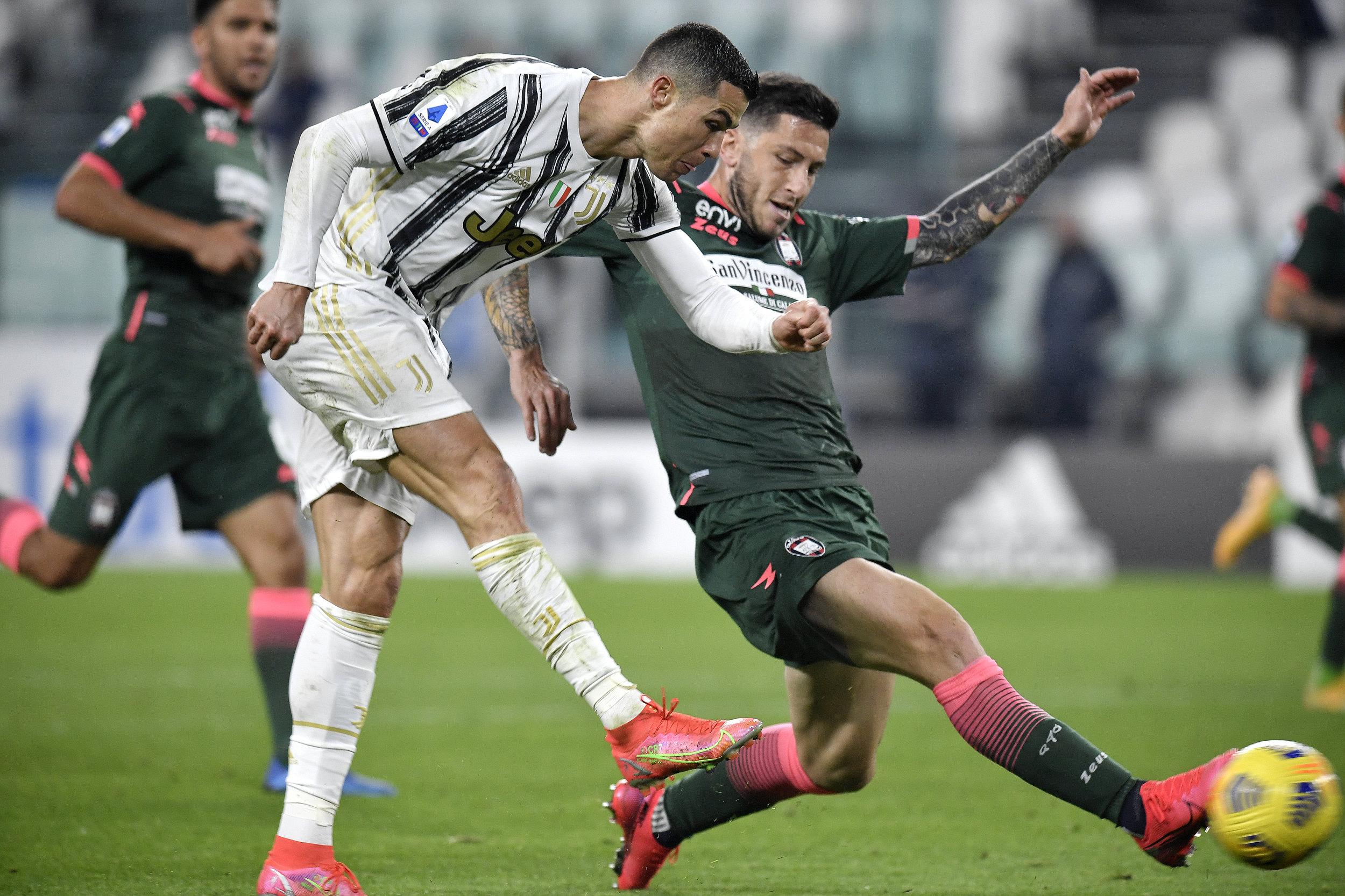 尤文图斯客场逼平克罗托内,状态良好 尤文图斯客场逼平克罗托内,状态良好