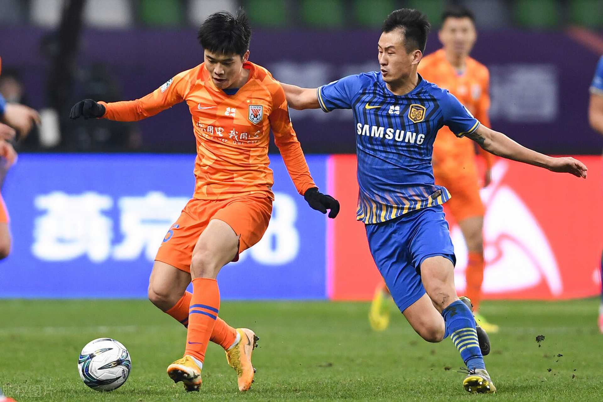 江苏苏宁主场惜败,遭遇保级困境 江苏苏宁主场惜败,遭遇保级困境