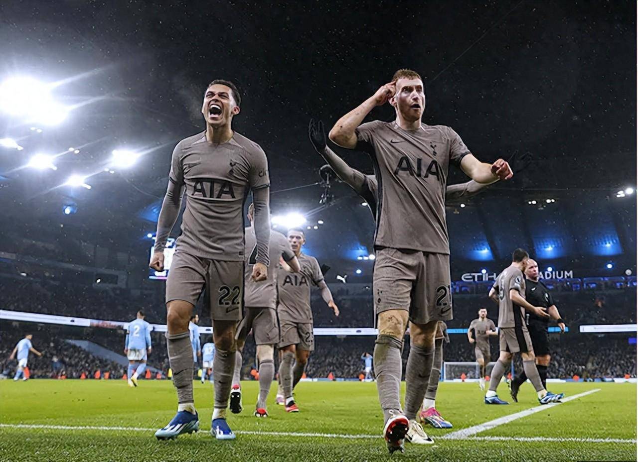 西汉姆联主场战平米尔顿凯恩斯,暂居英超榜首 西汉姆联主场战平米尔顿凯恩斯,暂居英超榜首