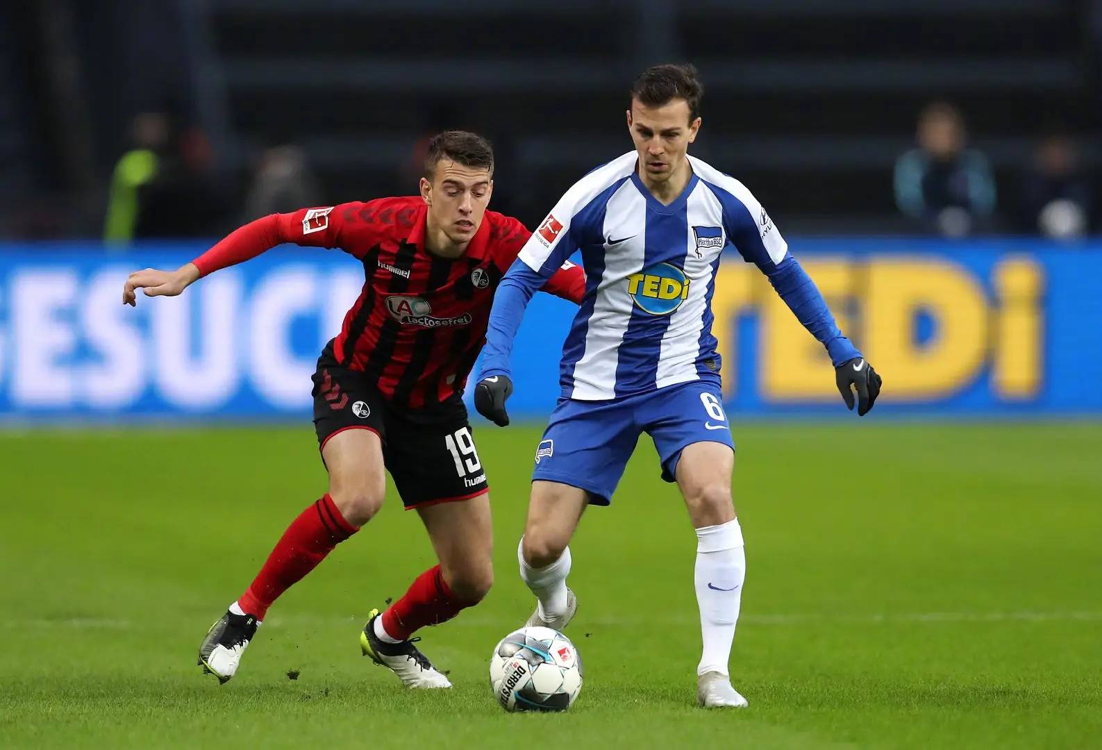 斯洛文尼亚主场不敌捷克,小组退出仍悬 斯洛文尼亚主场不敌捷克,小组退出仍悬