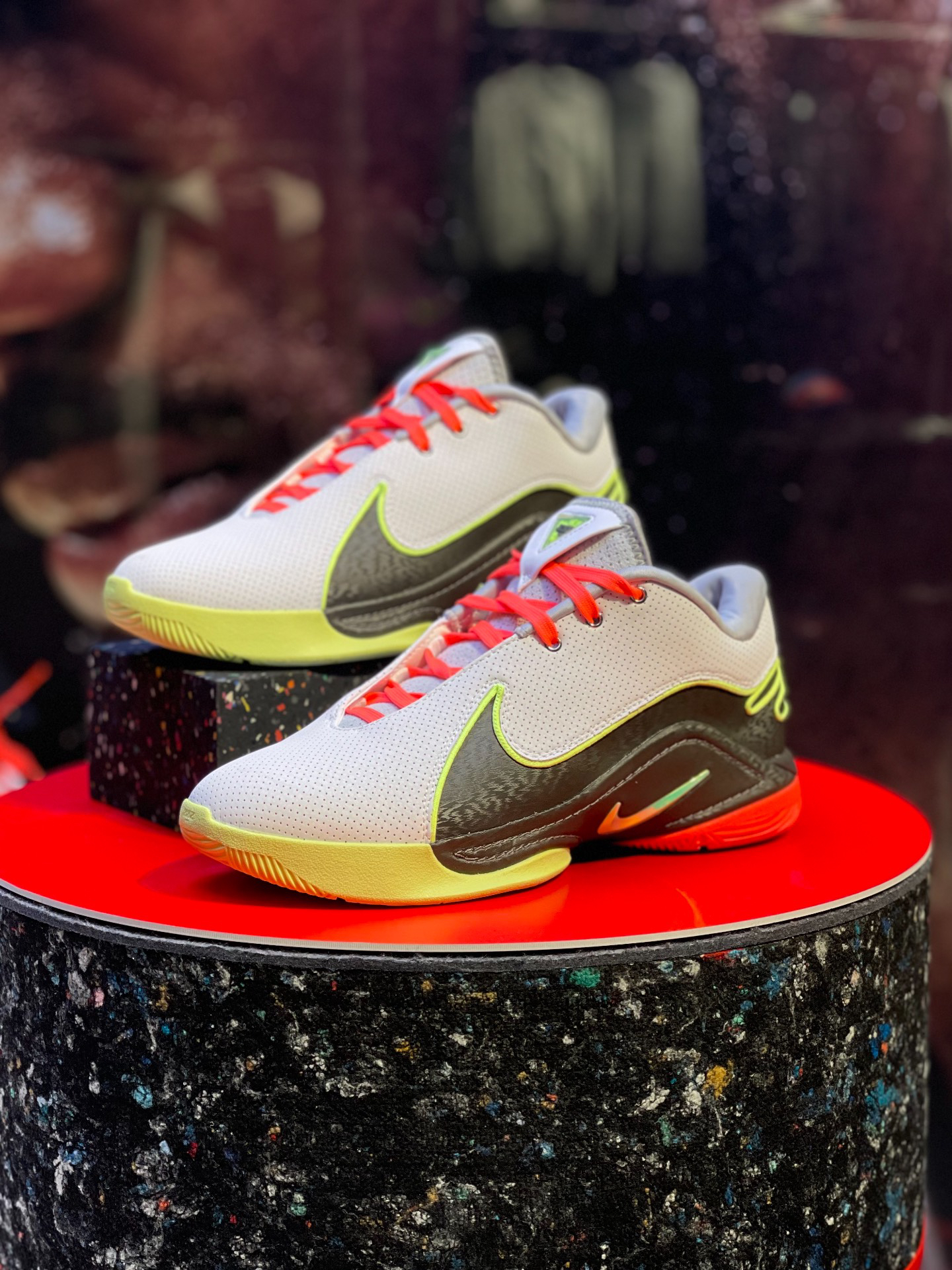 勒布朗-詹姆斯年度球鞋新品发布 勒布朗-詹姆斯年度球鞋新品发布