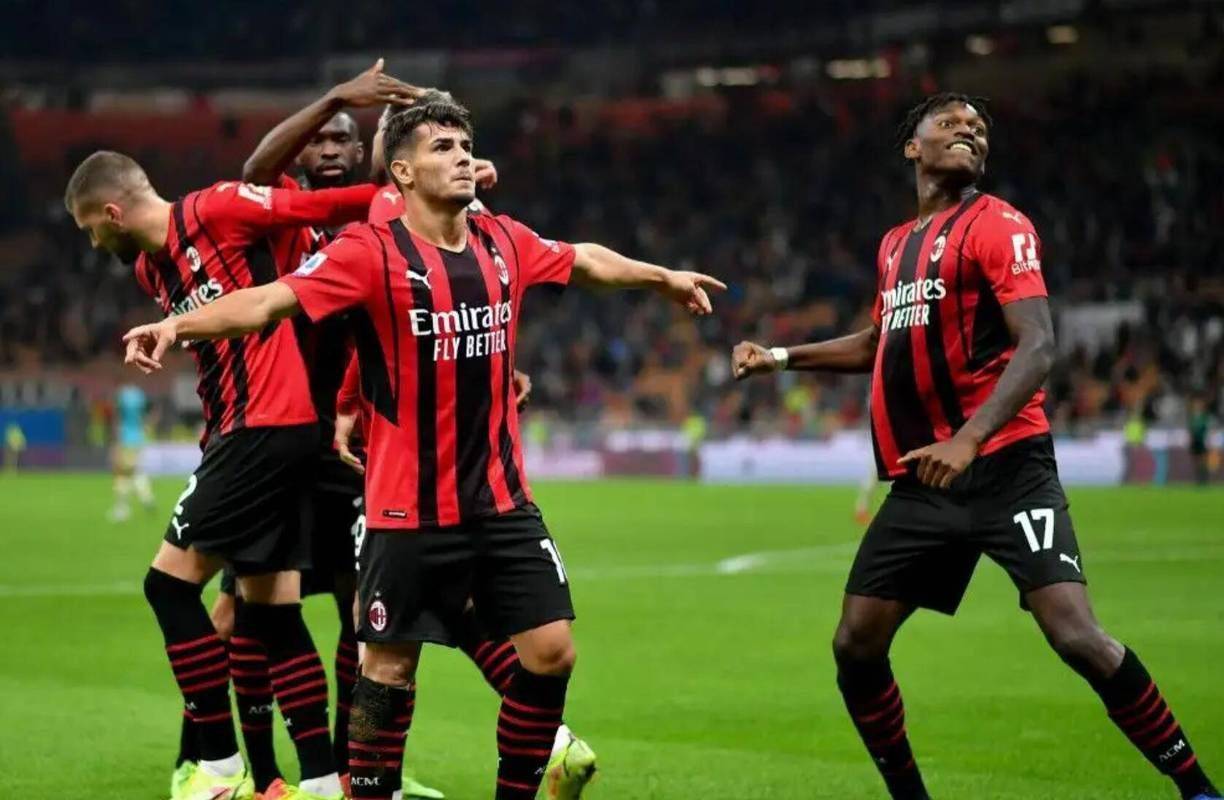 星空体育app-AC米兰客场战胜维罗纳,保持领先位置