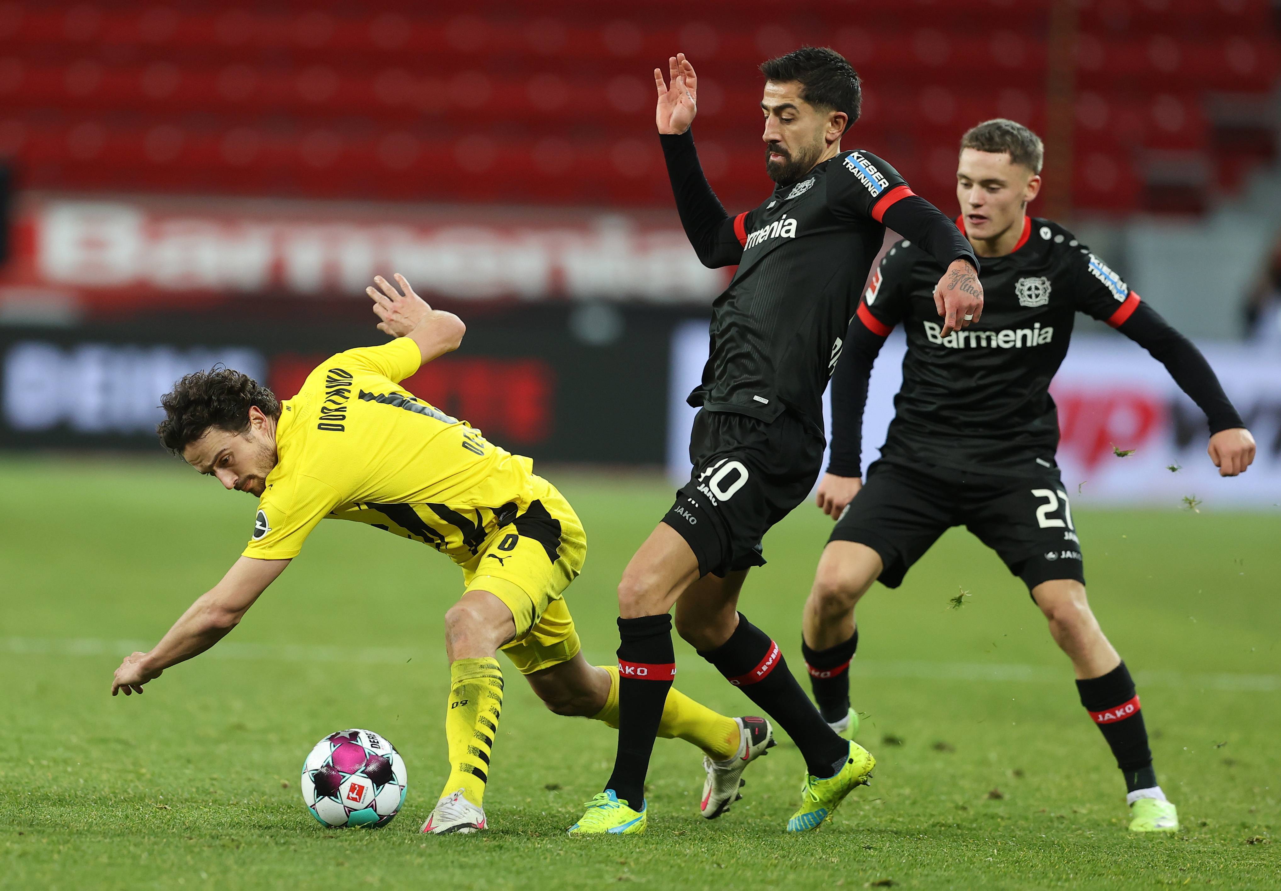 波鸿客场连败,士气低迷难有翻盘机会 波鸿客场连败,士气低迷难有翻盘机会