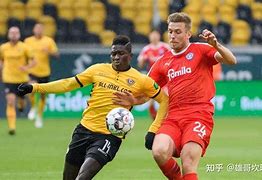 斯图加特挣扎不堪,丢失胜机连战失利 斯图加特挣扎不堪,丢失胜机连战失利