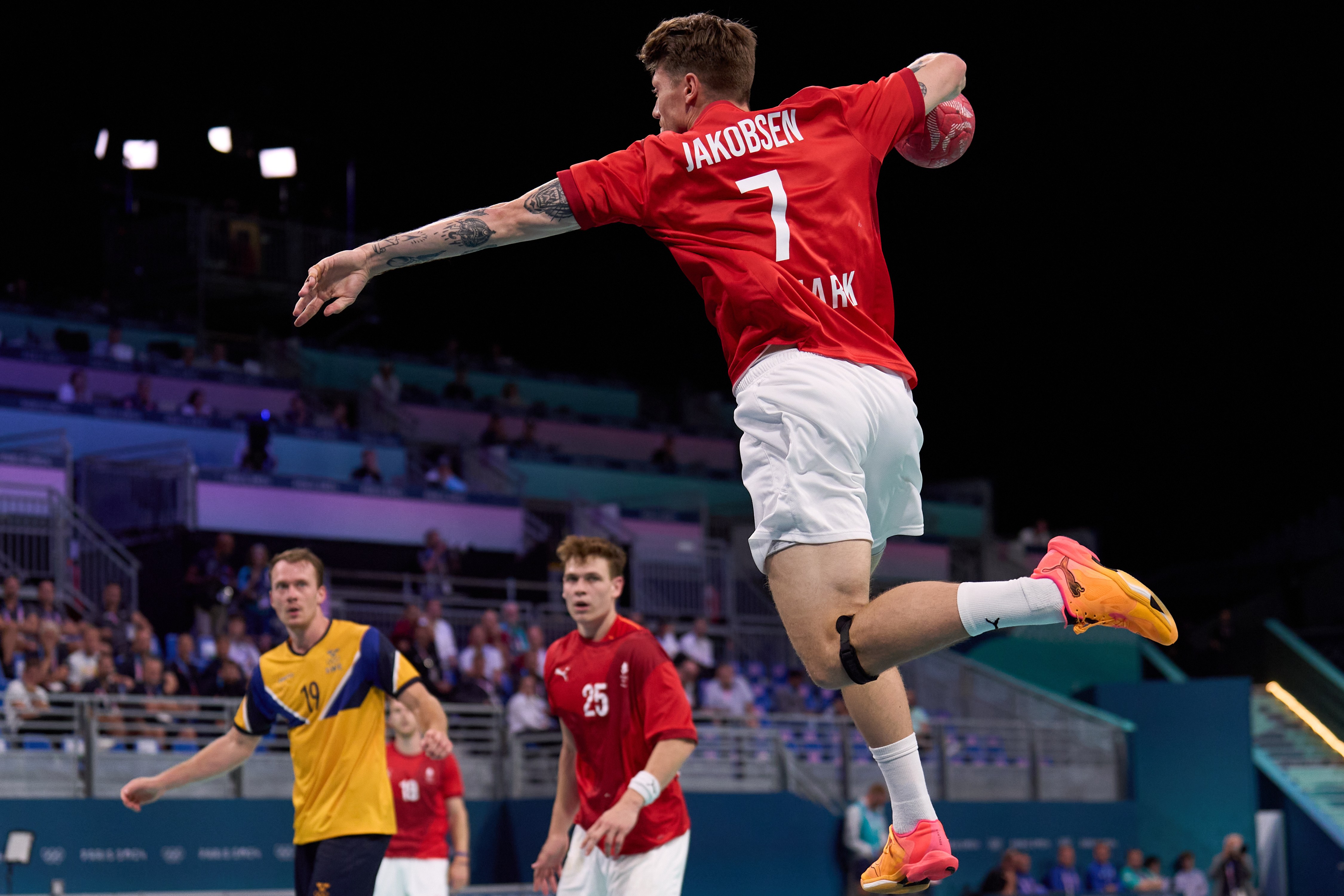 瑞典队惊险胜丹麦,晋级半决赛 瑞典队惊险胜丹麦,晋级半决赛