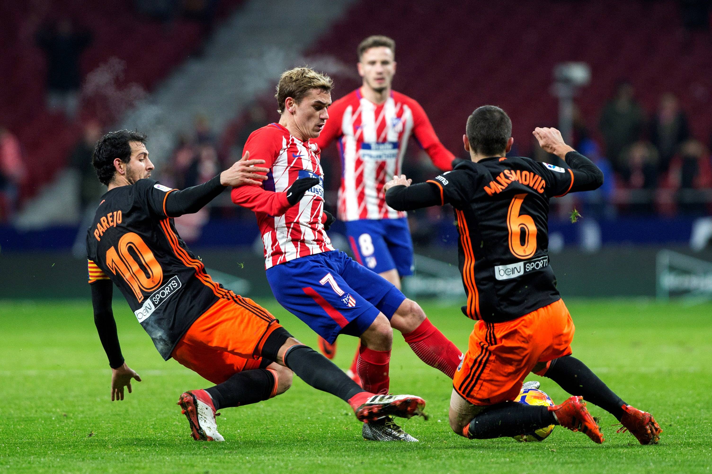 瓦伦西亚客场战胜萨拉戈萨,取得联赛争冠 瓦伦西亚客场战胜萨拉戈萨,取得联赛争冠