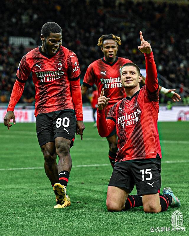 星空体育-冰岛克鲁道夫奇迹出现,晋级欧冠四强