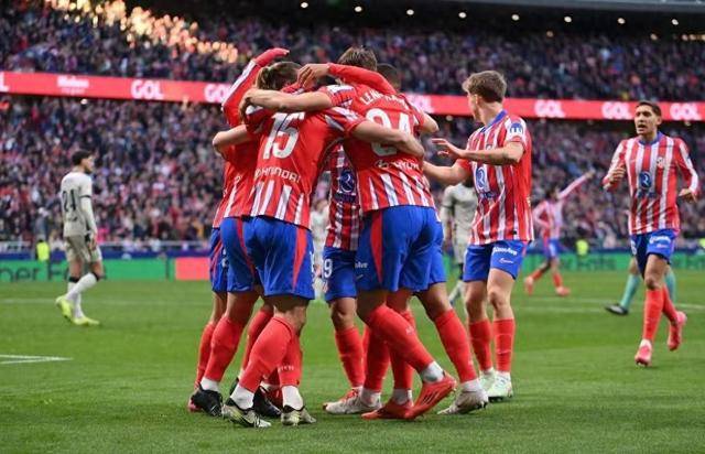 西甲劲旅战罢佳绩,竞逐冠军仗气势如虹 西甲劲旅战罢佳绩,竞逐冠军仗气势如虹