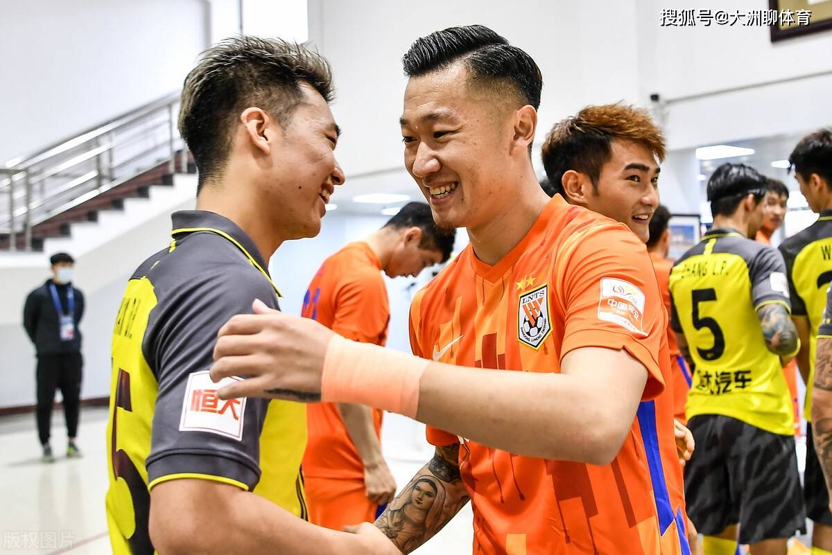 恒大客战鲁能,前方三分正在呼唤 恒大客战鲁能,前方三分正在呼唤