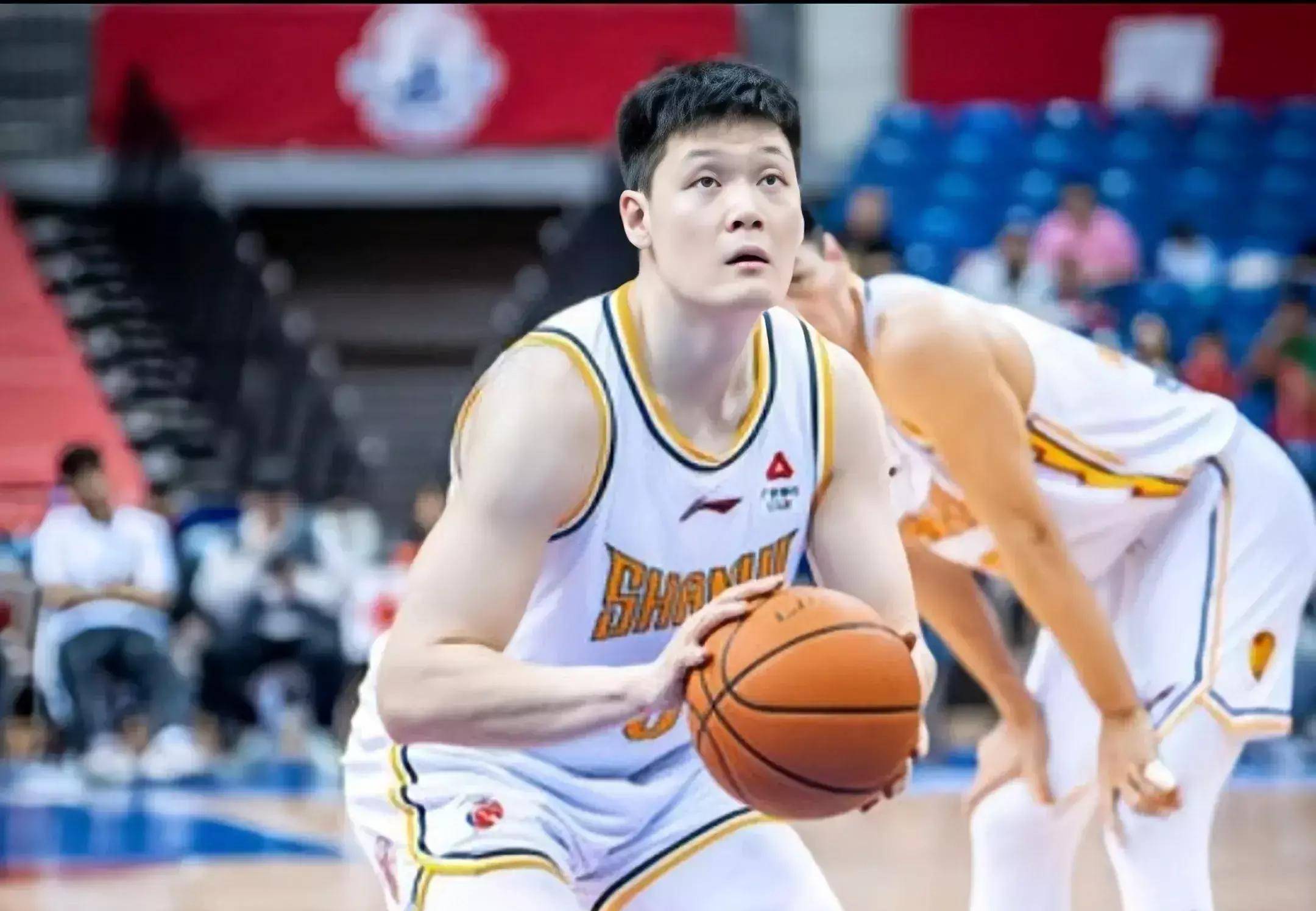 广东队阵容稳定,信心满满备战下一场比赛 广东队阵容稳定,信心满满备战下一场比赛