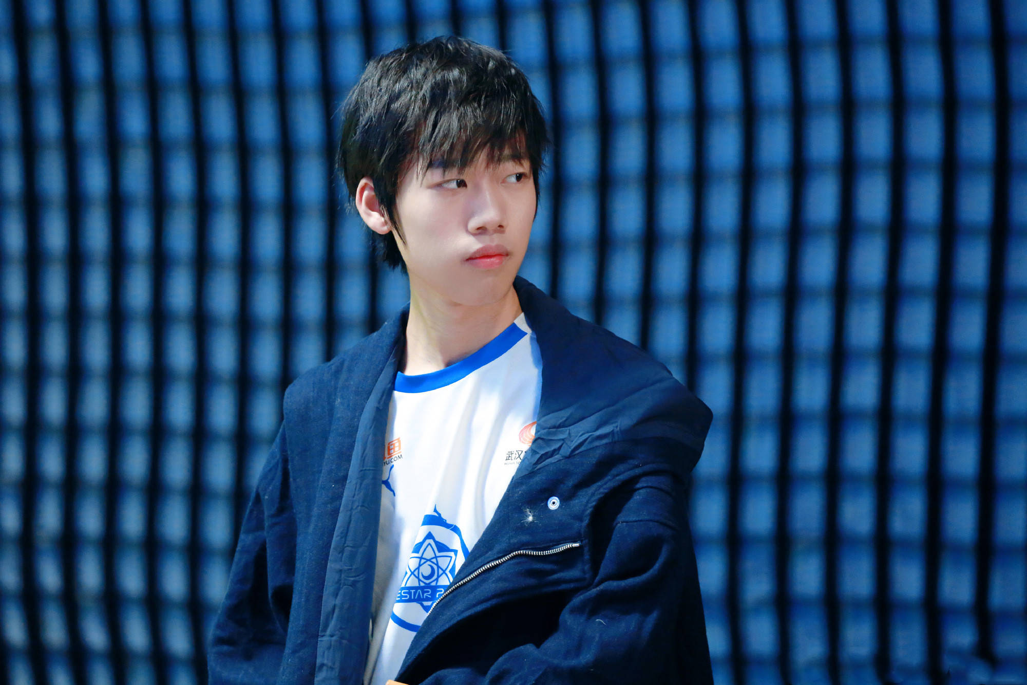 狼队年轻天才出道被誉为未来之星 狼队年轻天才出道被誉为未来之星