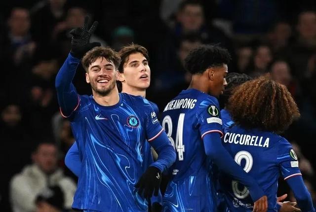 切尔西强劲夺冠,势不可挡! 切尔西强劲夺冠,势不可挡!