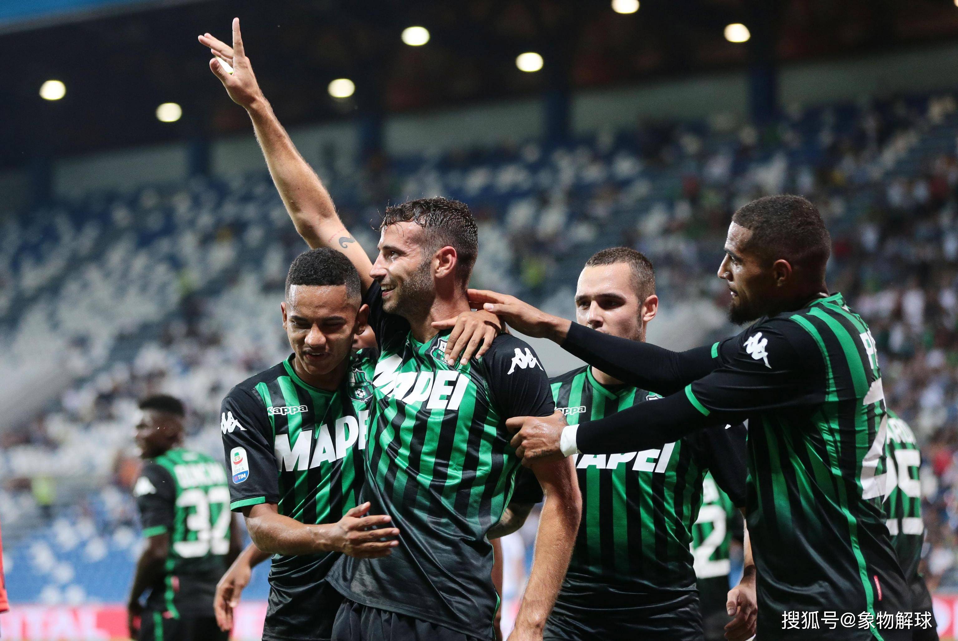 格拉纳达主场告捷,球队士气飙升 格拉纳达主场告捷,球队士气飙升