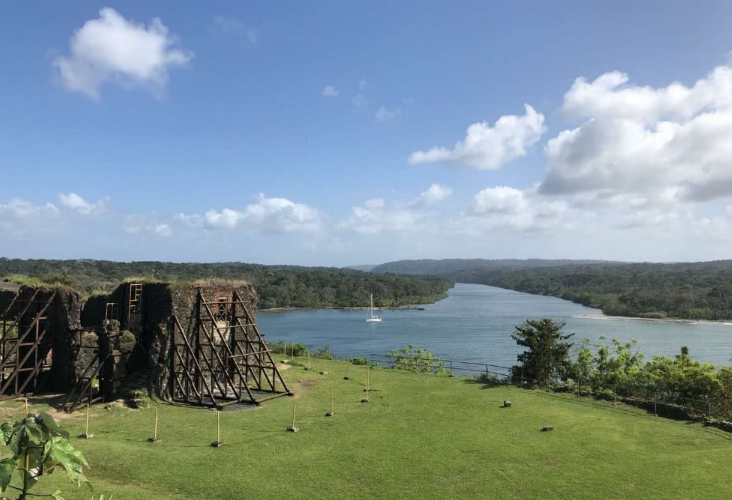 苏里南艰难进军四强,巴拿马遗憾 苏里南艰难进军四强,巴拿马遗憾