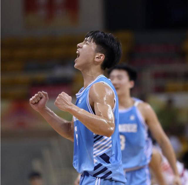 江苏男篮全力以赴迎战河北队 江苏男篮全力以赴迎战河北队