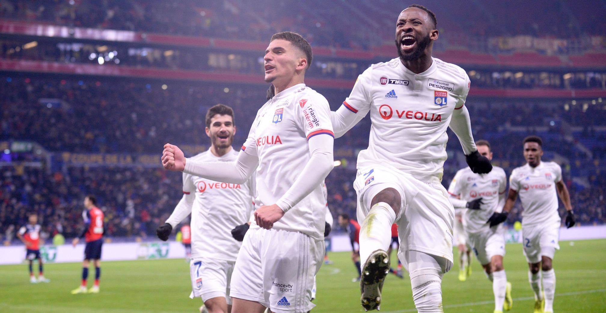 里昂球队险胜,保持不败纪录 里昂球队险胜,保持不败纪录