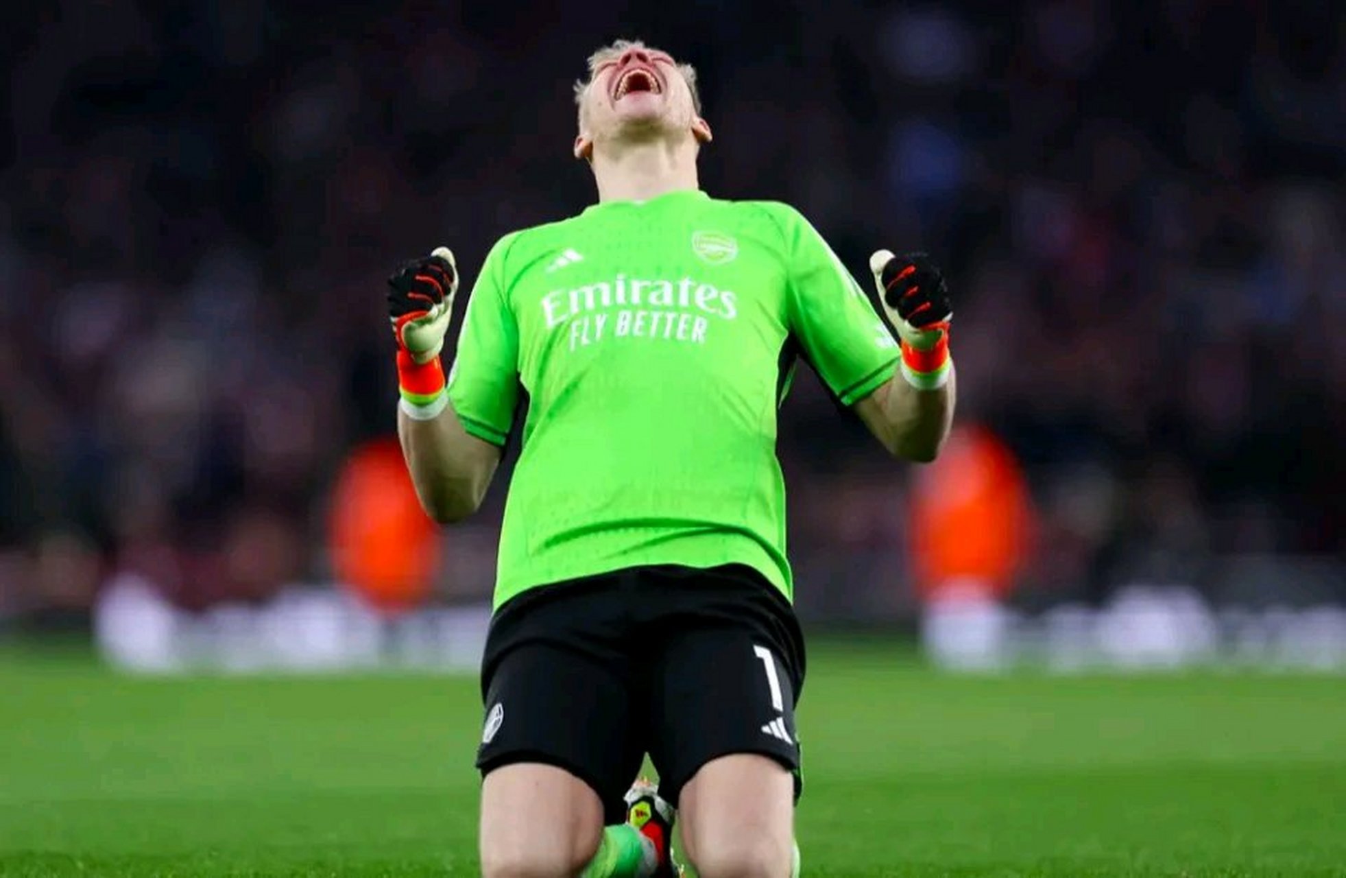 阿森纳逆袭成功,取得惊人胜利登顶积分榜 阿森纳逆袭成功,取得惊人胜利登顶积分榜