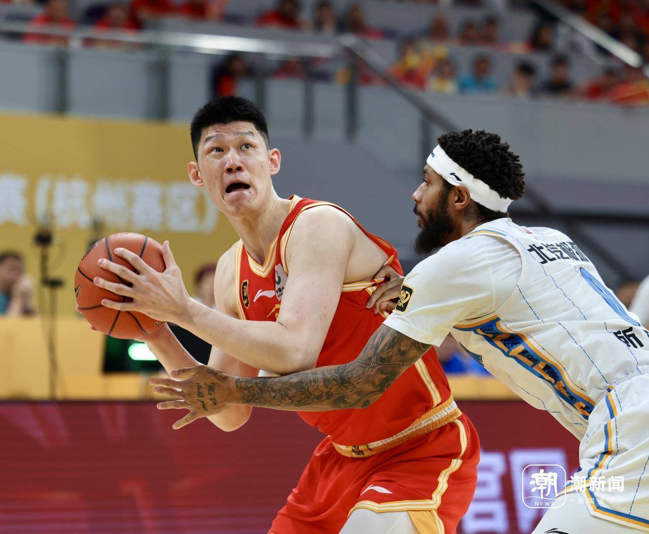 浙江男篮惨遭湖北队逆转,遗憾失利 浙江男篮惨遭湖北队逆转,遗憾失利