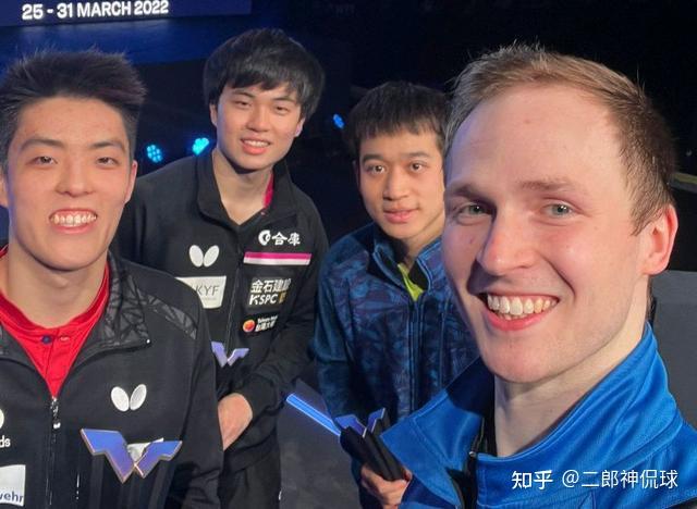 东道主选手欢呼雀跃,卫冕成功 东道主选手欢呼雀跃,卫冕成功