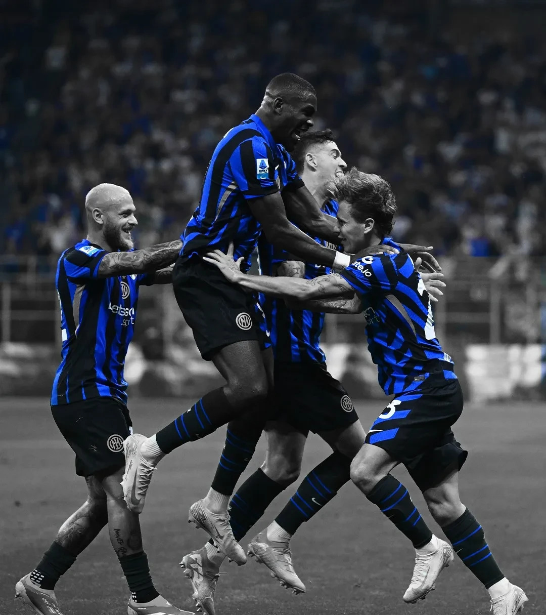 国际米兰遭遇联赛三连败,欧冠资格悄然飘零 国际米兰遭遇联赛三连败,欧冠资格悄然飘零