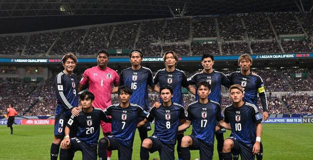 日本足球队在国际比赛中表现抢眼 日本足球队在国际比赛中表现抢眼