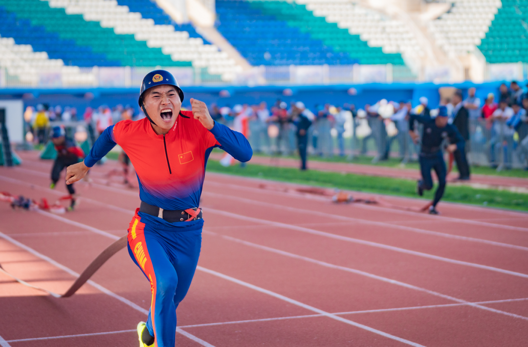 速度与激情!运动员奋勇争先 速度与激情!运动员奋勇争先