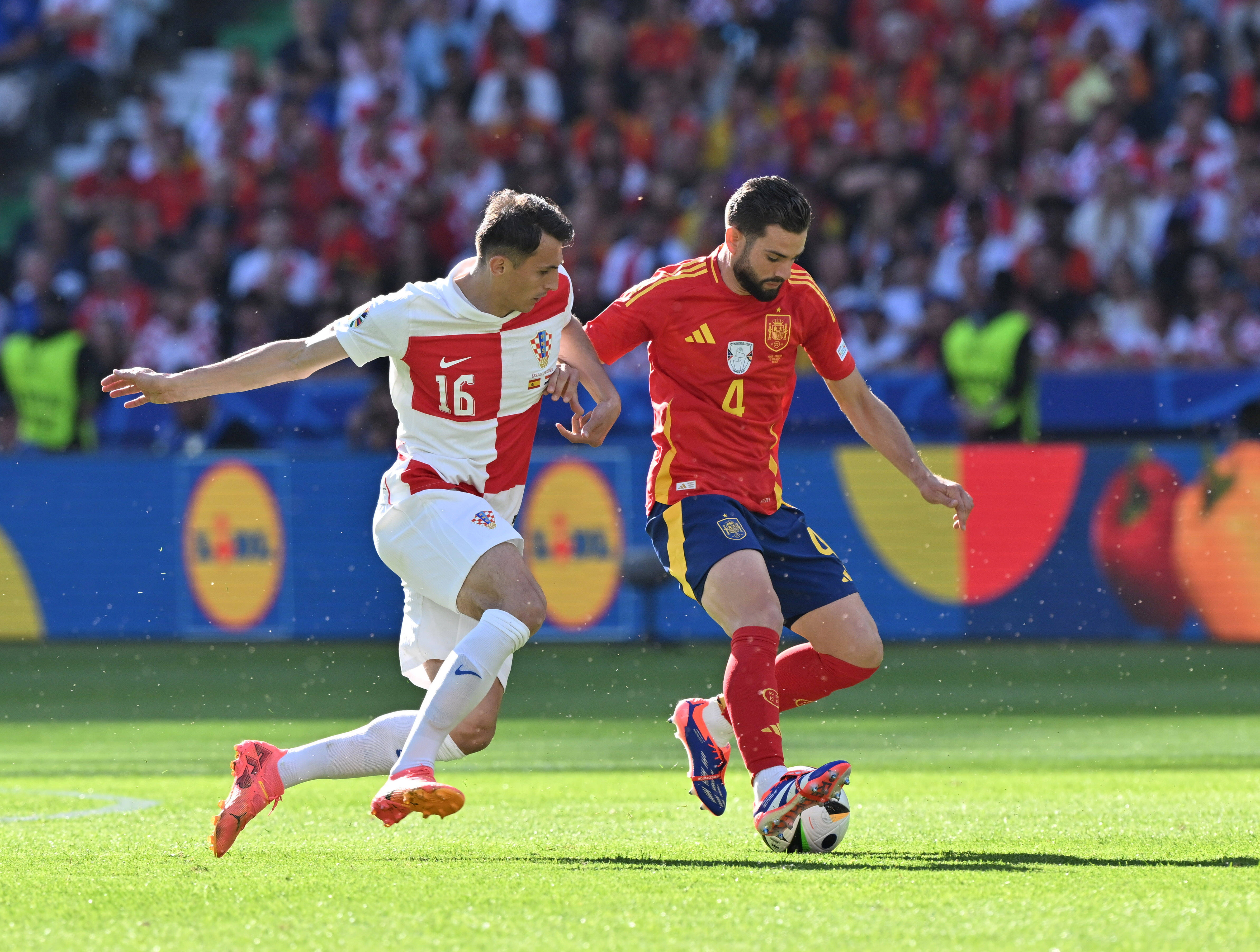 克罗地亚队球员积极备战,希望晋级 克罗地亚队球员积极备战,希望晋级