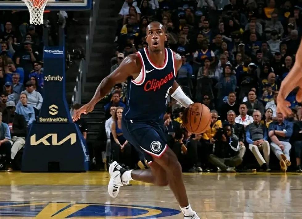 快船核心状态回暖球队士气高涨 快船核心状态回暖球队士气高涨