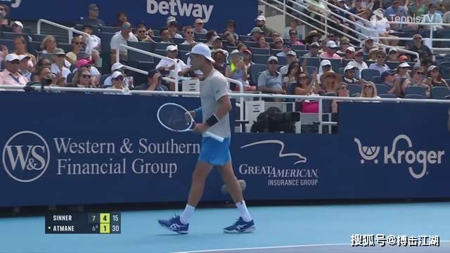 桑梅尔至今不败,成为法国联赛黑马 桑梅尔至今不败,成为法国联赛黑马