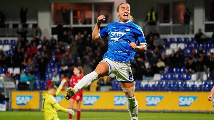 星空体育官网入口-斯图加特客场全胜，联赛高手遭逢硬仗