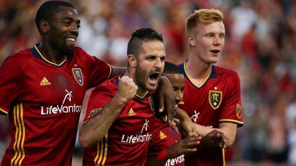 星空体育官网入口-深圳佳信队迫降贵州金手指队，士气颓势