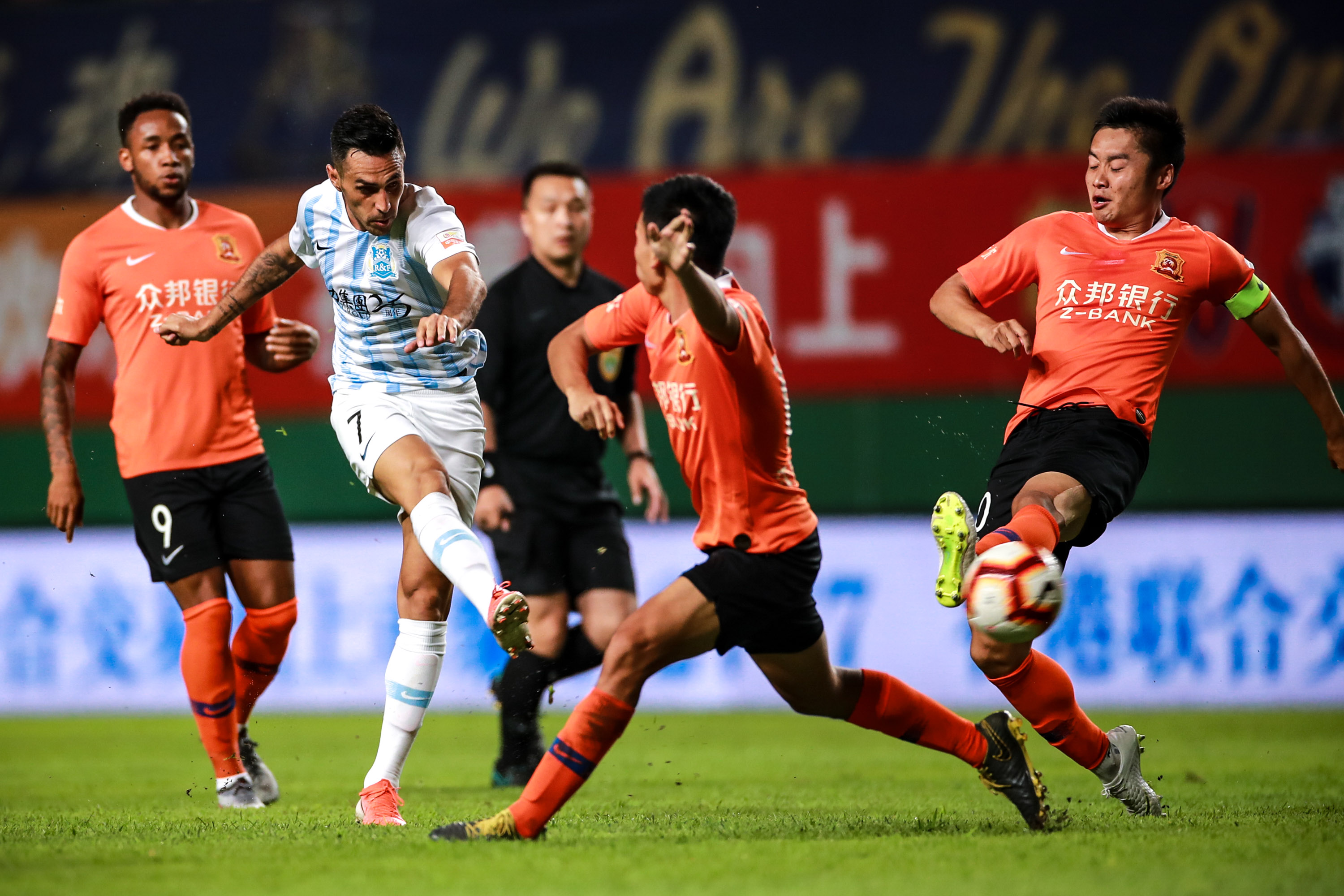 星空体育app-富力主场对阵华夏幸福,谁将获胜