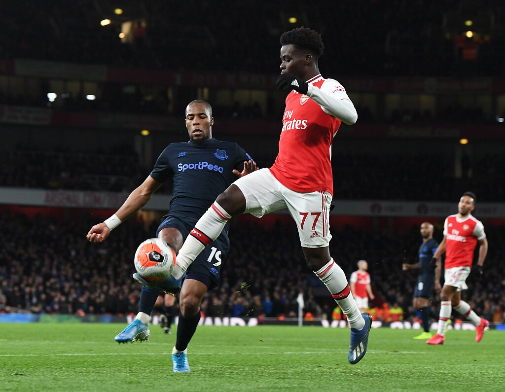 星空体育官方网站-阿玛维维尔远射得手，帮助球队击败对手